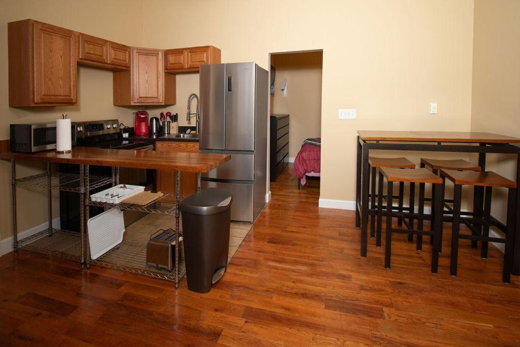 Quiet, Gated Oasis Near Downtown Lexington Apartment Exterior photo