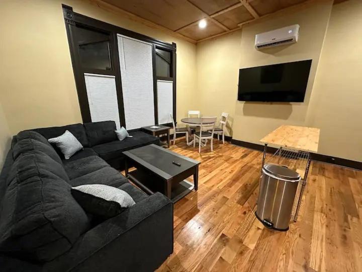 Quiet, Gated Oasis Near Downtown Lexington Apartment Exterior photo